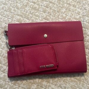Steve Madden Travel wristlet